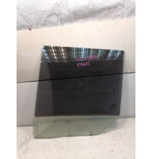 Стекло двери зад левое