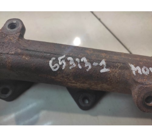 Коллектор выпускной (левый)