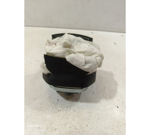 Подушка безопасности водителя