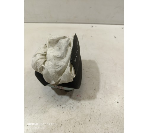 Подушка безопасности водителя