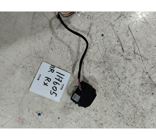 Кнопка открывания двери передняя правая