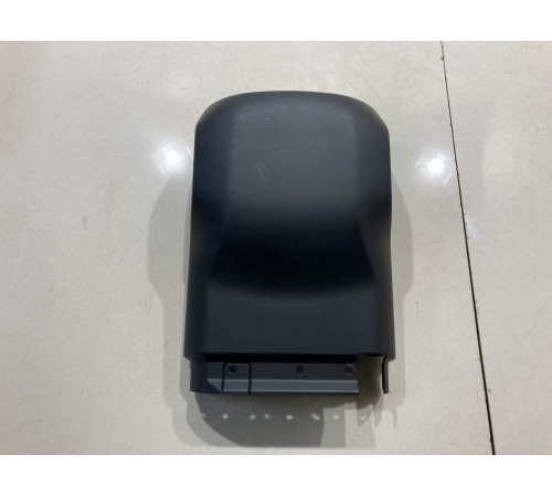 Кожух рулевой колонки нижний