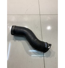 Патрубок системы охлаждения