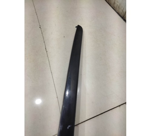 Молдинг двери (задний, левый)