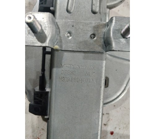 Стеклоподъемник (задний левый)