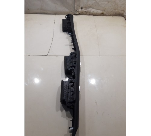 Накладка торпедо декоративная с воздушными дефлекторами