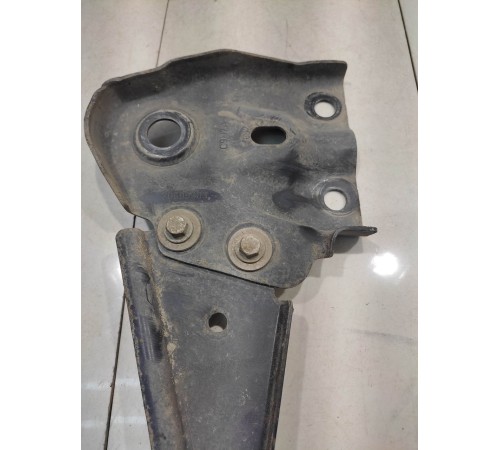 балка передняя поперечная