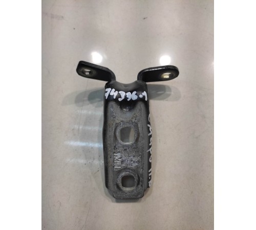 Петля двери (правая, верхняя)