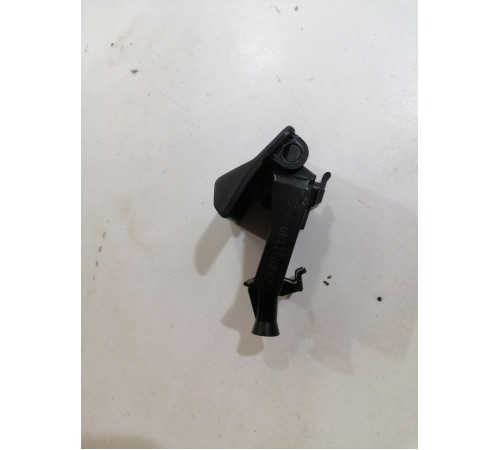 Ручка открывания капота