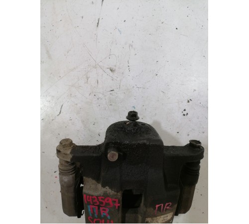 Тормозной суппорт передний правый