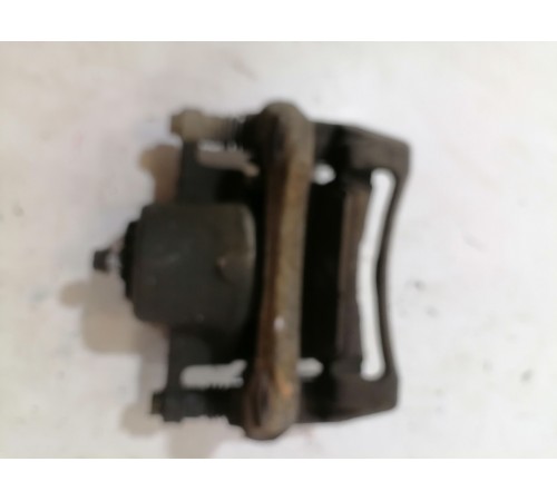 Тормозной суппорт передний правый