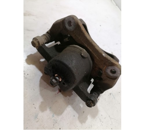 Тормозной суппорт передний правый