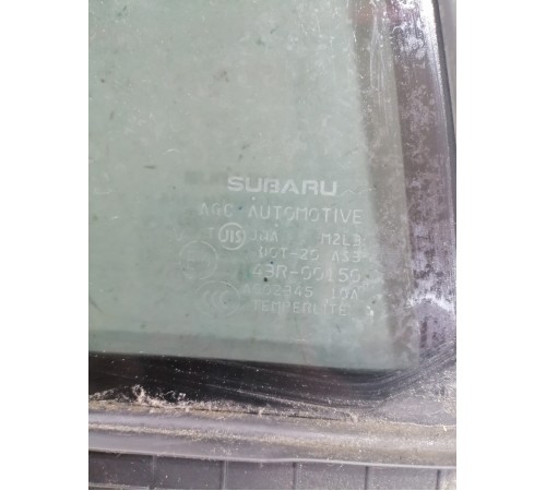 Стекло двери заднее левое форточка