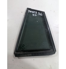 Стекло двери заднее левое форточка