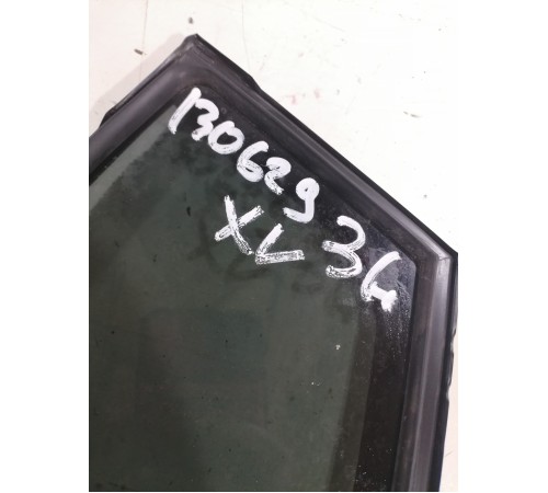 Стекло двери заднее левое форточка