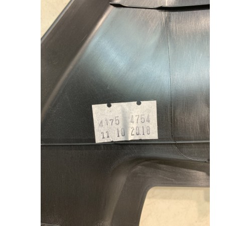 Накладка двери (задняя, правая)