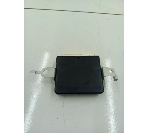 Блок управления крышкой багажника