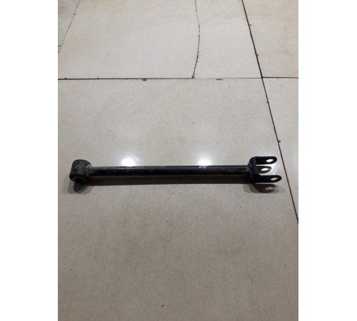 Рычаг тяга поперечная задняя правая