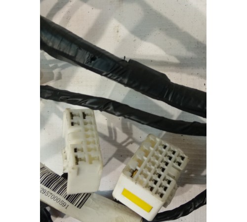 Электропроводка двери передней правой