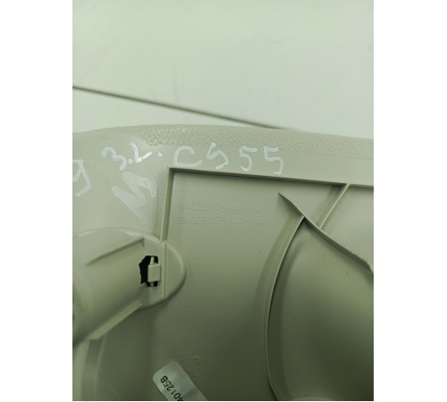 Обшивка задней стойки левая верхняя