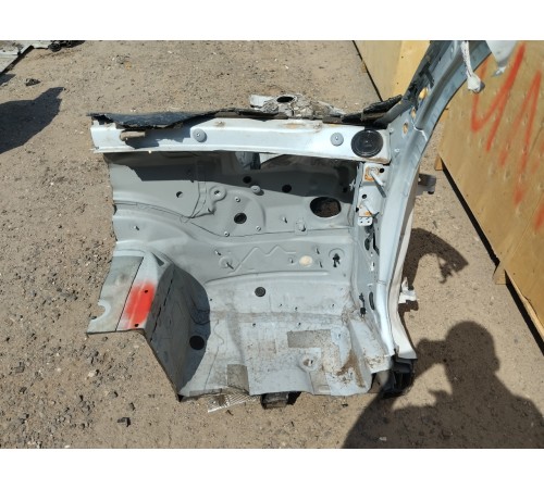 Лонжерон (четверть) передний правый