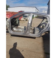 Порог со стойкой левый