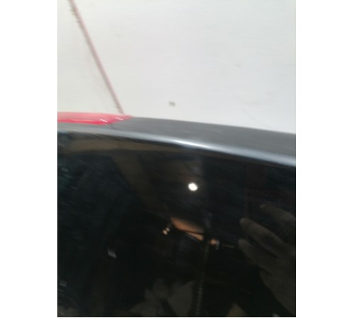 Спойлер крышки багажника