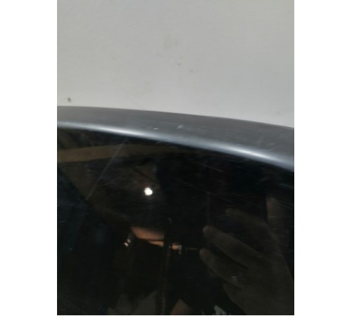 Спойлер крышки багажника