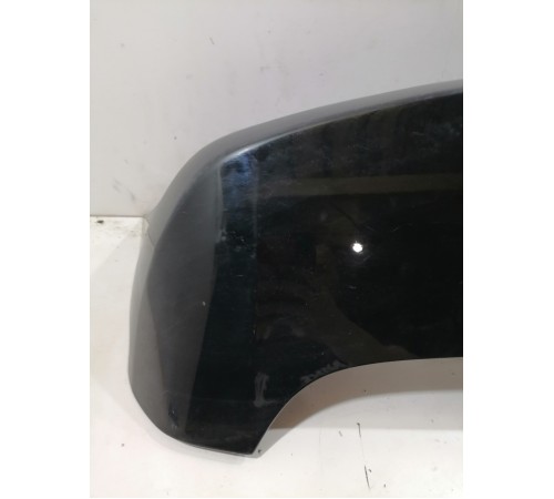 Спойлер крышки багажника