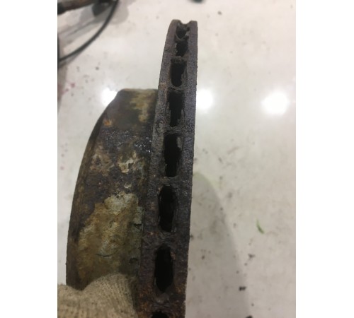 Диск тормозной (задний)