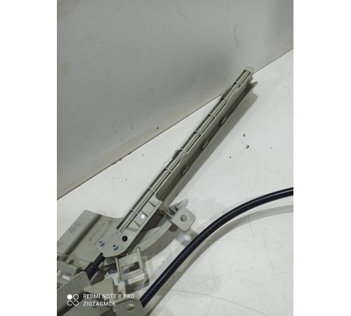 Электропривод багажника