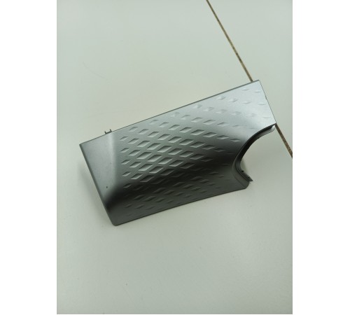 Декоративная накладка торпедо левая