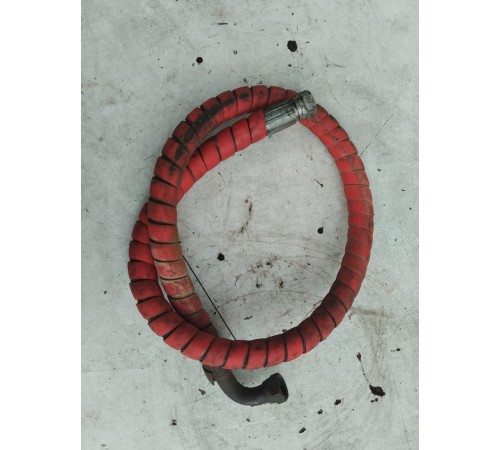 Трубка системы гидравлики