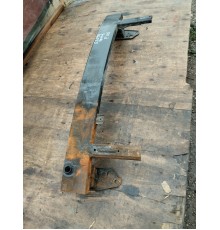 Усилитель переднего бампера