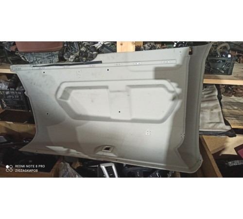 Панель обшивки крыши верхняя левая