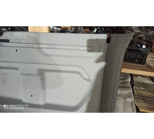 Панель обшивки крыши верхняя левая