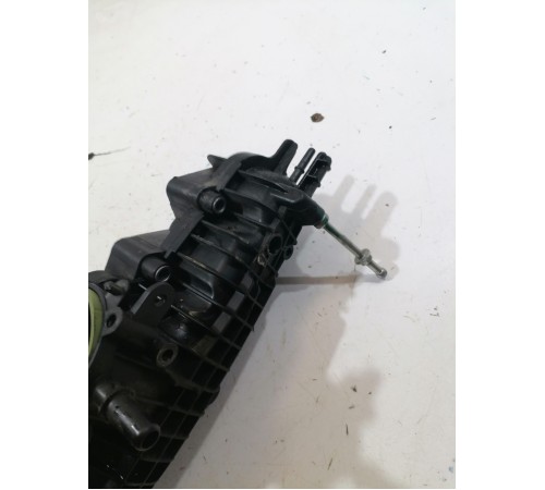 Впускной коллектор