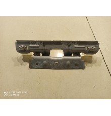 Кронштейн потолочной ручки (передней левой)