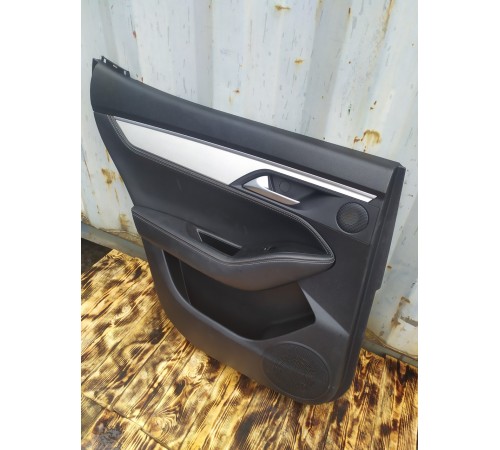 Обшивка двери задняя левая