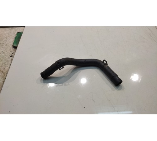 Патрубок гидроусилителя