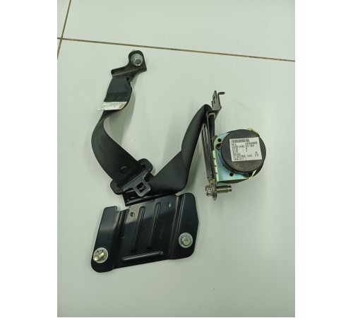 Ремень безопасности задний левый