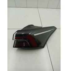 Фонарь задний правый внешний