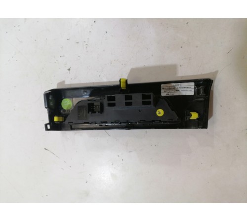 Блок кнопок корректора фар