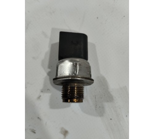 Датчик давления топлива