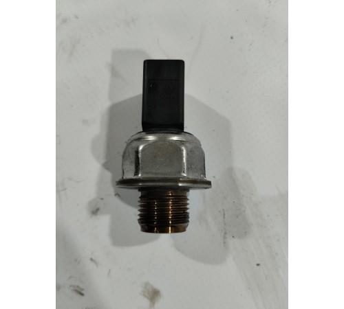 Датчик давления топлива