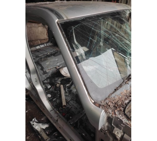 Стойка лобового стекла (правая)