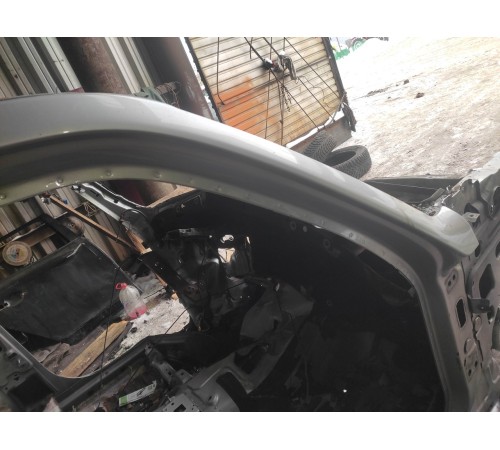 Стойка лобового стекла (правая)