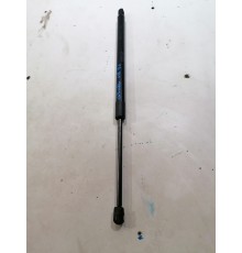 Амортизатор крышки багажника