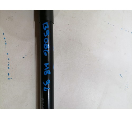 Амортизатор крышки багажника