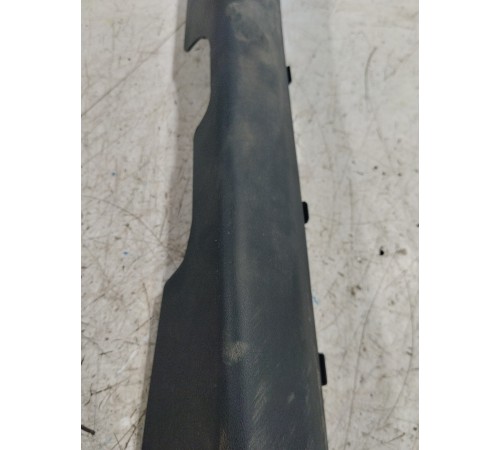 Накладка порога передняя левая